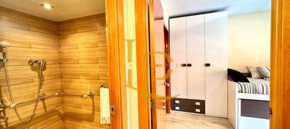 Dúplex de 4 dormitorios en Rubí, Spain No. 191204 48