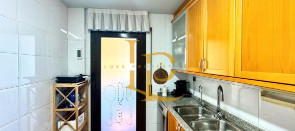 Dúplex de 4 dormitorios en Rubí, Spain No. 191204 28