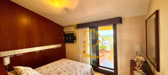 Dúplex de 4 dormitorios en Rubí, Spain No. 191204 68