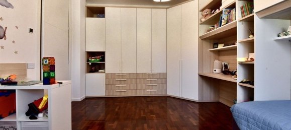 5-Zimmer Villa in Monza, Italy, Nr. 79327 36