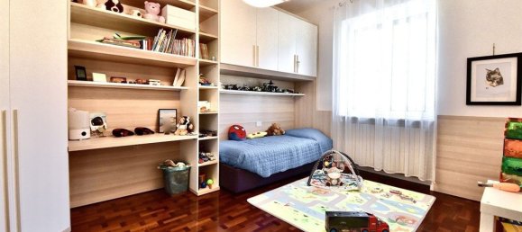 5-Zimmer Villa in Monza, Italy, Nr. 79327 32