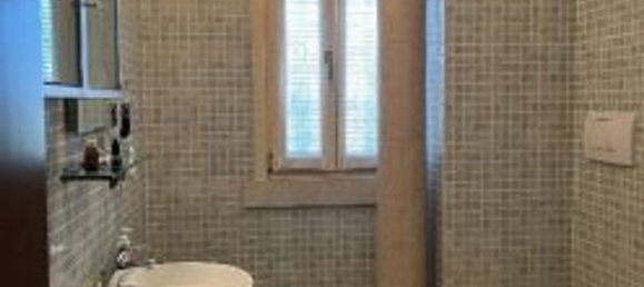 4-salle Appartement à Cormano, Italy No. 29811 14