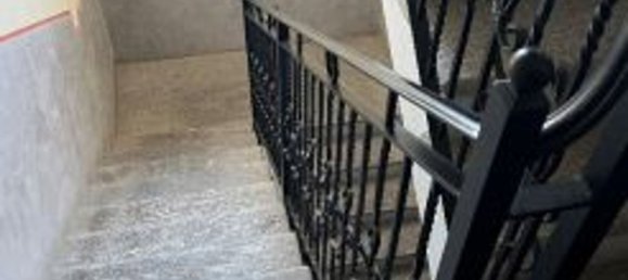 4-salle Appartement à Cormano, Italy No. 29811 5