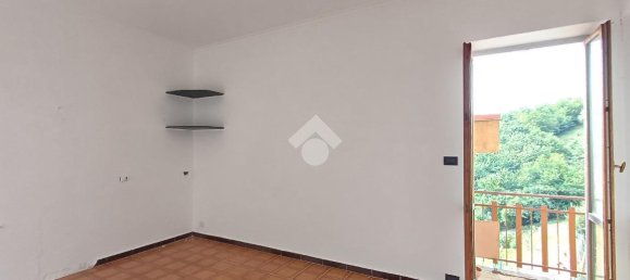 3 rooms Apartment in Savignone, Italy No. 89798 16