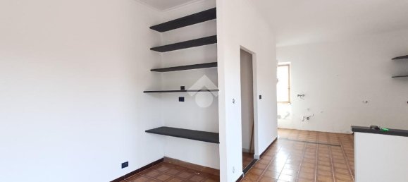 3 rooms Apartment in Savignone, Italy No. 89798 3