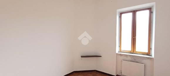 3 rooms Apartment in Savignone, Italy No. 89798 8