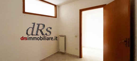 Apartamento de 3 habitaciónes en Pisticci, Italy No. 136308 28