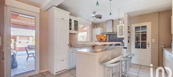 5 bedrooms House in Vieilley, France No. 358941 8