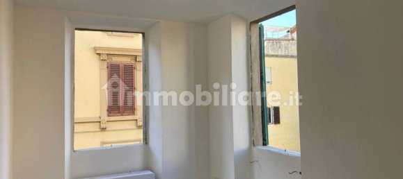 2 bedrooms Apartment in Florence, Italy No. 125189 7