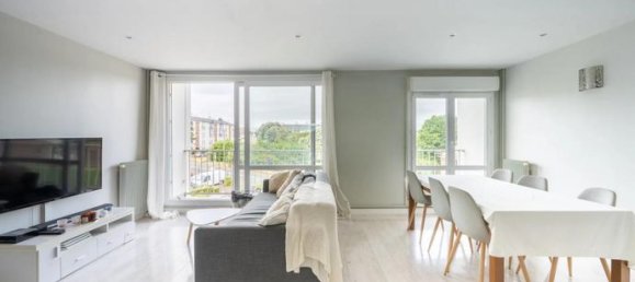 3 Schlafzimmer Wohnung in Dourdan, France, Nr. 315157 11