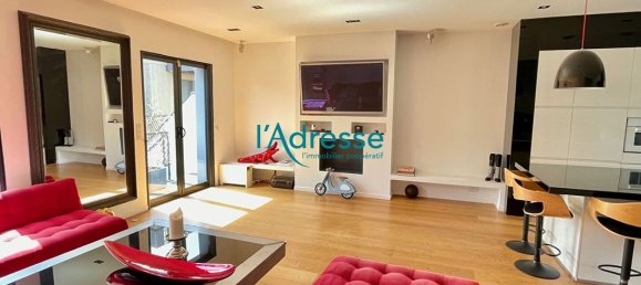 4 bedrooms House in Nanterre, France No. 299615 5