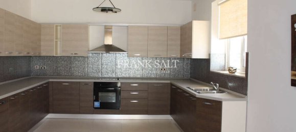 Вилла с 3 спальнями в Свийи, Мальта № 3731 4