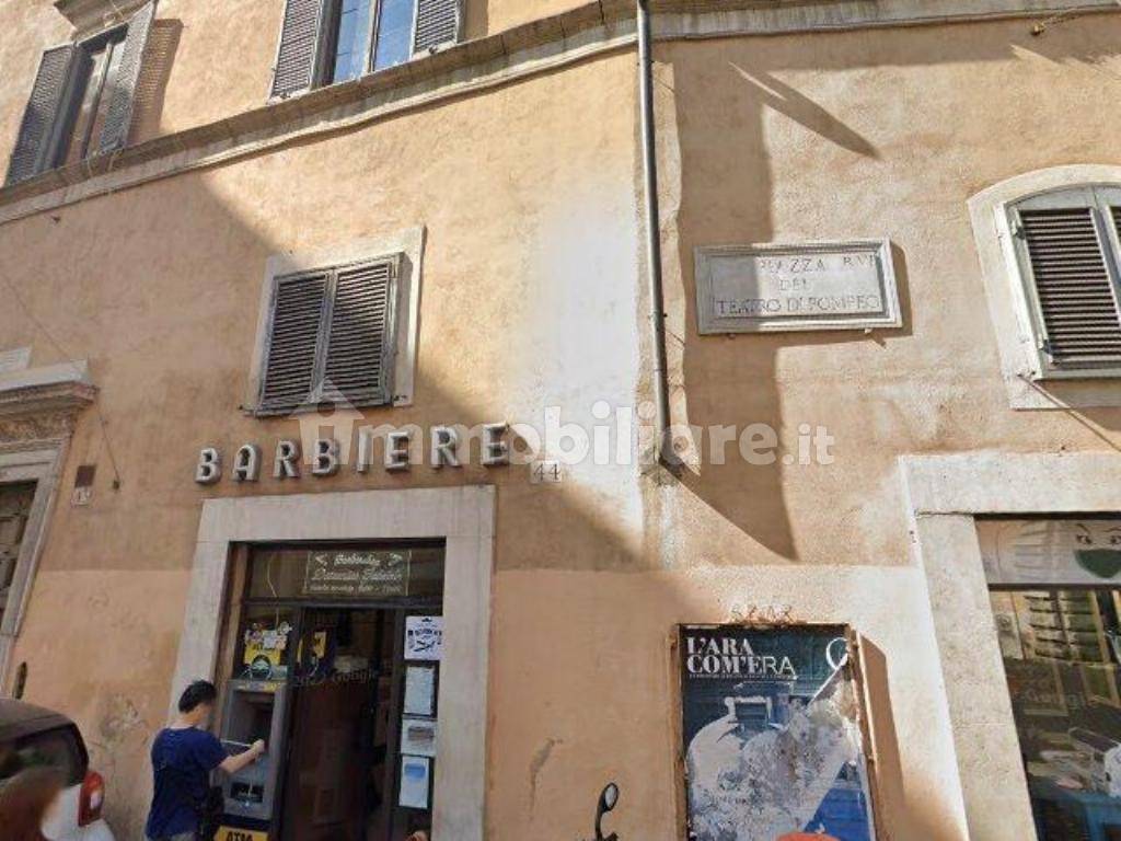 3 bedrooms Apartment in Rome, Italy No. 11537