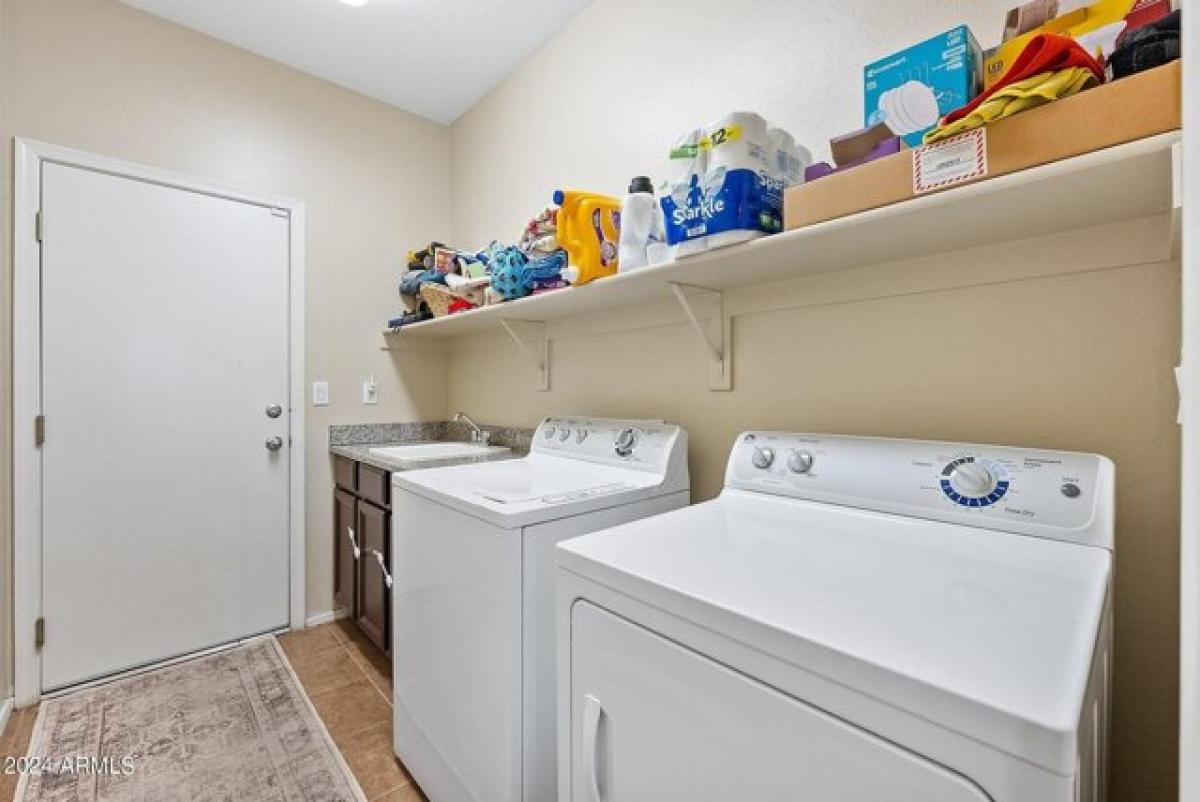 4 bedrooms House in Maricopa, USA No. 401358