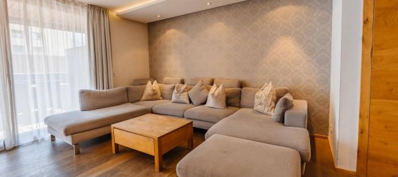 Apartamento de 3 dormitorios en Zell am See, Austria No. 203686 2