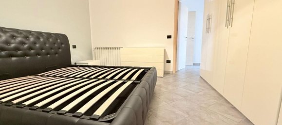 3 rooms Villa in Massa, Italy No. 277870 12