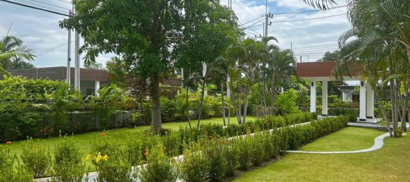 4 bedrooms Cafe / restaurant in Hua Hin, Thailand No. 6200 6