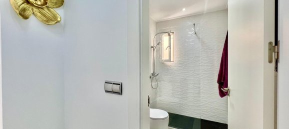 1 dormitorio ático en venta en Torrevieja, Alicante, Comunidad Valenciana, Spain № 370047 9