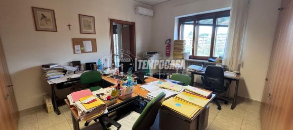 6غرفة شقة في Naples, Italy رقم 24312 18