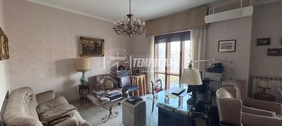 6غرفة شقة في Naples, Italy رقم 24312 3