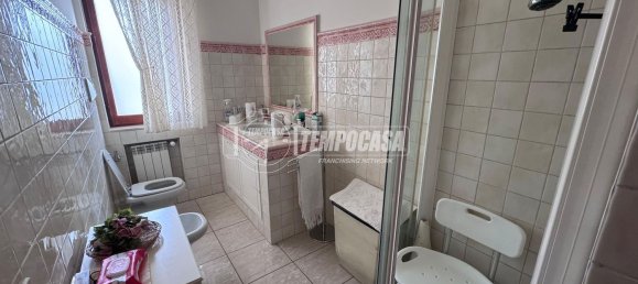 6غرفة شقة في Naples, Italy رقم 24312 26