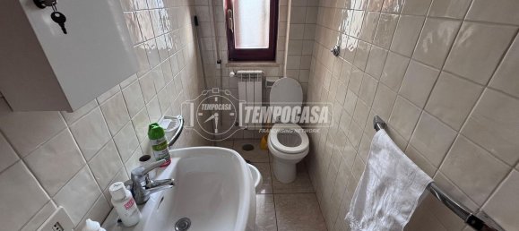 6غرفة شقة في Naples, Italy رقم 24312 23