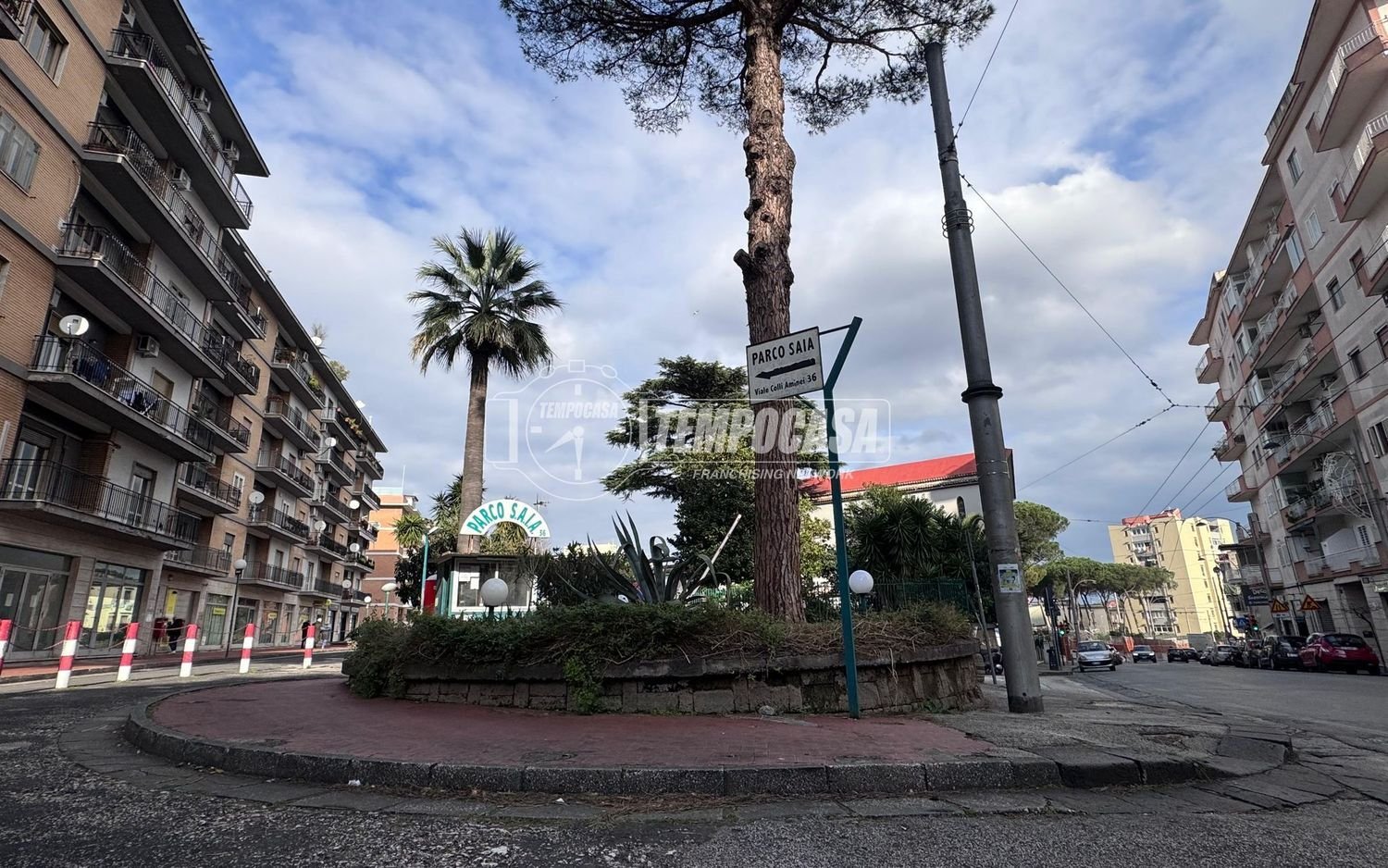 6غرفة شقة في Naples, Italy رقم 24312