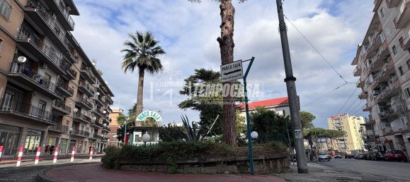 6غرفة شقة في Naples, Italy رقم 24312 31