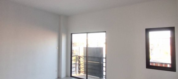 4 Schlafzimmer Ladenlokal in Nonthaburi, Thailand, Nr. 75412 7