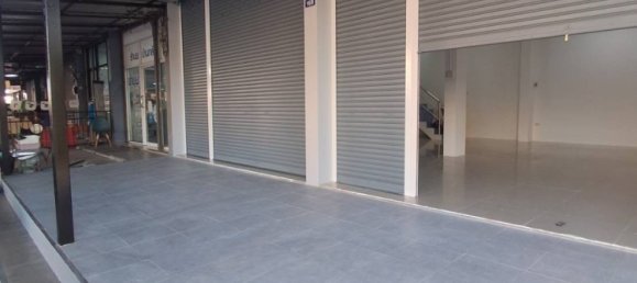 4 Schlafzimmer Ladenlokal in Nonthaburi, Thailand, Nr. 75412 4