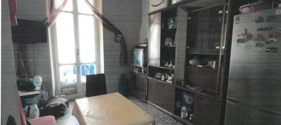 Apartamento de 3 dormitorios en La Loggia, Italy No. 100812 33