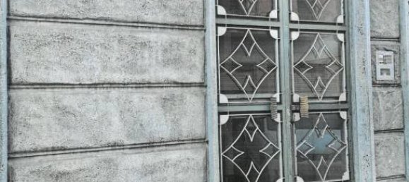 Apartamento de 3 dormitorios en La Loggia, Italy No. 100812 35