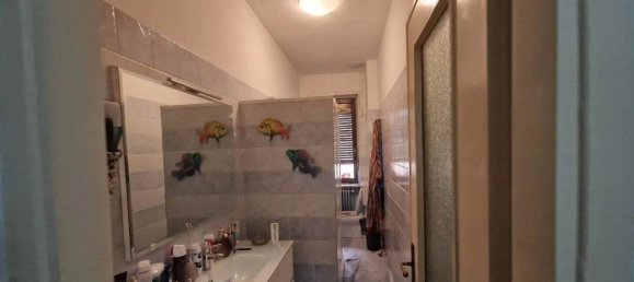 Apartamento de 3 dormitorios en La Loggia, Italy No. 100812 32
