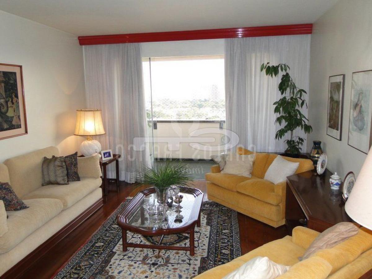 4 bedrooms House in Sao Paulo, Brazil No. 594063