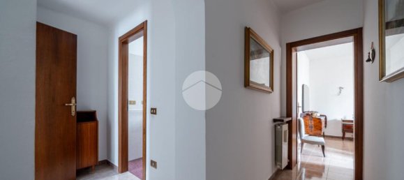 3 Schlafzimmer Villa in San Martino Buon Albergo, Italy, Nr. 60096 12