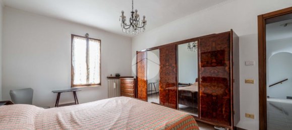 3 Schlafzimmer Villa in San Martino Buon Albergo, Italy, Nr. 60096 14