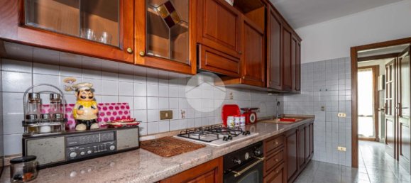 3 Schlafzimmer Villa in San Martino Buon Albergo, Italy, Nr. 60096 4