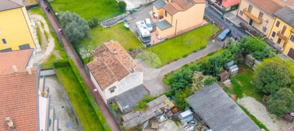 3 Schlafzimmer Villa in San Martino Buon Albergo, Italy, Nr. 60096 21