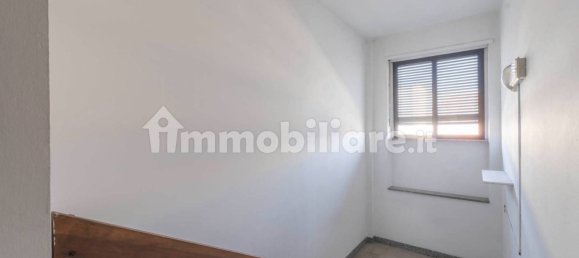 Oficina de 3 habitaciónes en Rivoli, Italy No. 324647 3
