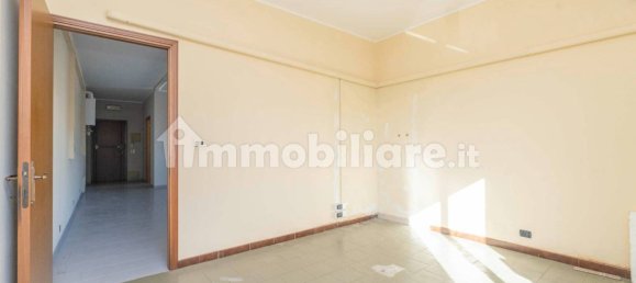 Oficina de 3 habitaciónes en Rivoli, Italy No. 324647 12