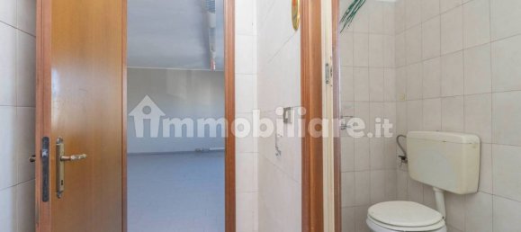 Oficina de 3 habitaciónes en Rivoli, Italy No. 324647 21