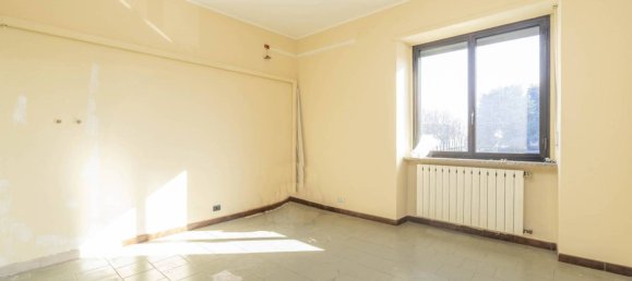 Oficina de 3 habitaciónes en Rivoli, Italy No. 324647 14