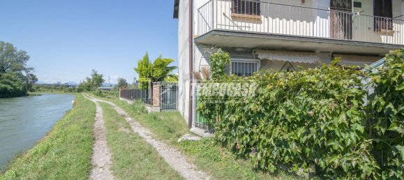 2 rooms Apartment in Truccazzano, Italy No. 161727 9