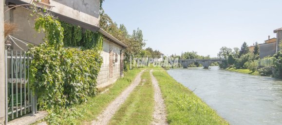 2 rooms Apartment in Truccazzano, Italy No. 161727 8