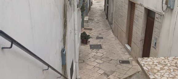 Замки и поместья с 3 спальнями в Джоя дель Колле, Италия № 337358 3