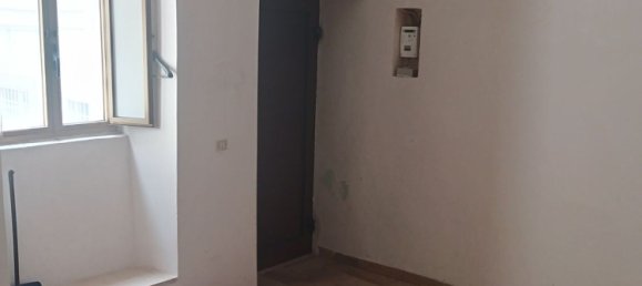 Замки и поместья с 3 спальнями в Джоя дель Колле, Италия № 337358 14