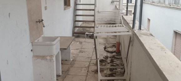 Замки и поместья с 3 спальнями в Джоя дель Колле, Италия № 337358 18