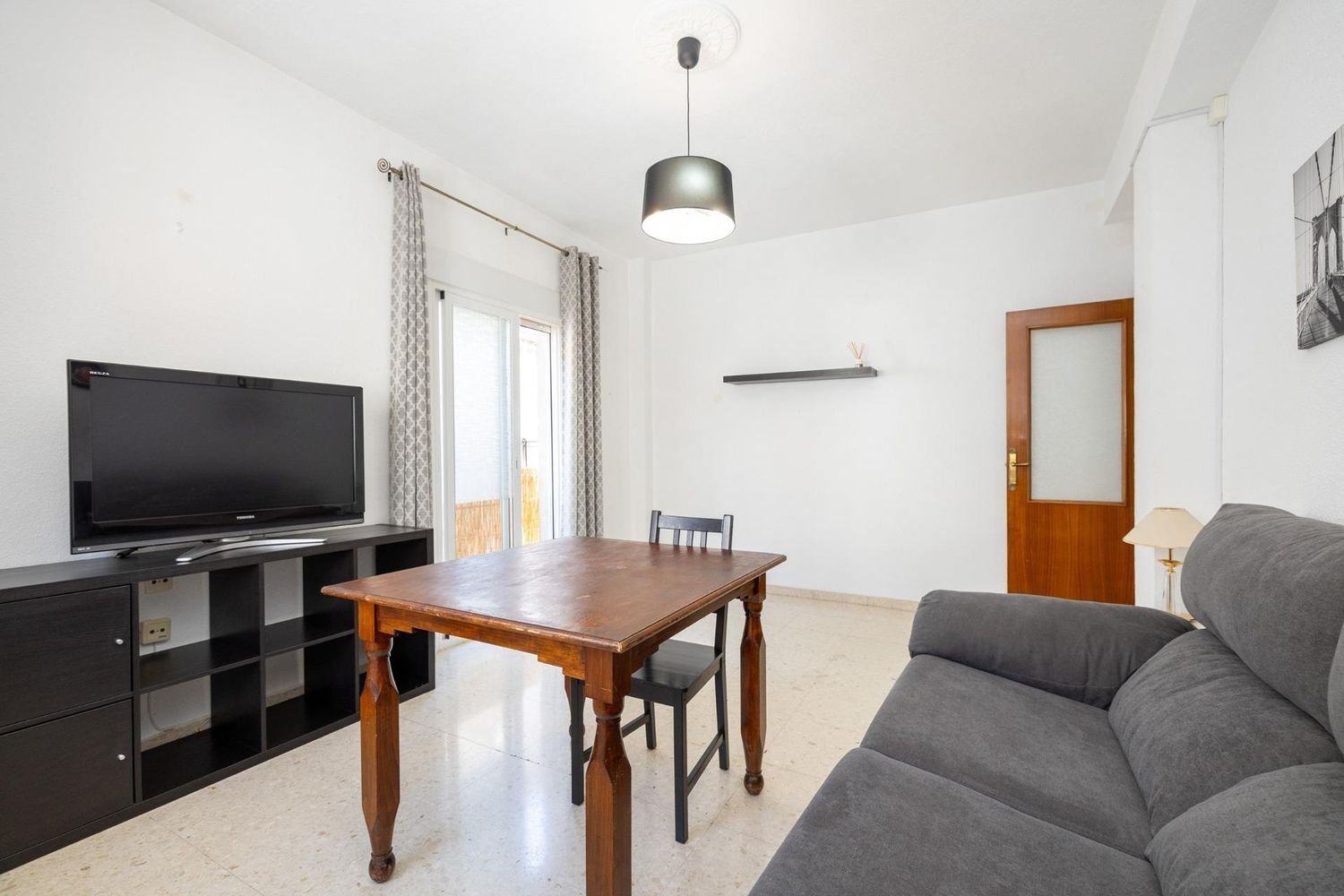 4 bedrooms Apartment in Granada, Spain No. 183212