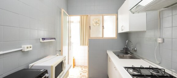 4 bedrooms Apartment in Granada, Spain No. 183212 19