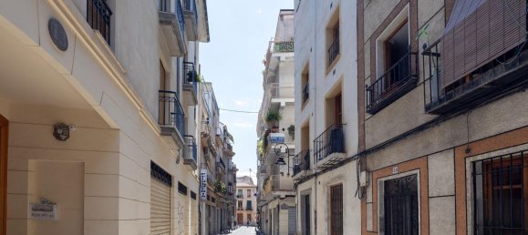 4 bedrooms Apartment in Granada, Spain No. 183212 6